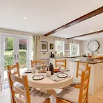 4 Bed In Scarborough Oc-sa870 Hébergement de vacances Scalby (North Yorkshire)