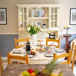 4 Bed In Scarborough Oc-sa870 *
