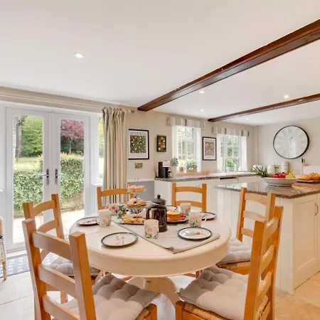 4 Bed In Scarborough Oc-sa870 度假居 Scalby (North Yorkshire)