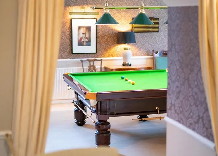 4 Bed In Scarborough Oc-sa870 * Scalby (North Yorkshire)