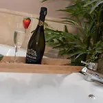 4 Bed In Scarborough Oc-sa870